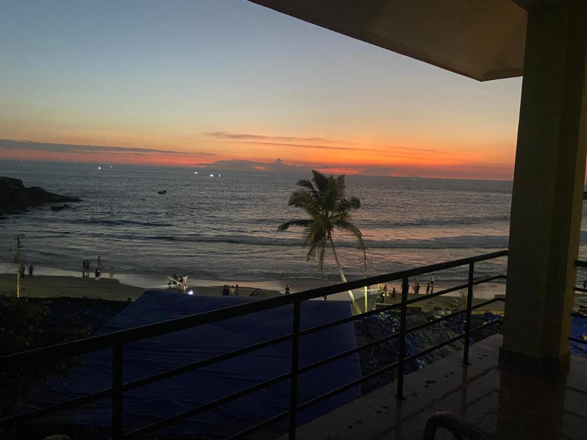 Karma Beach Resort Kovalam Bagian luar foto