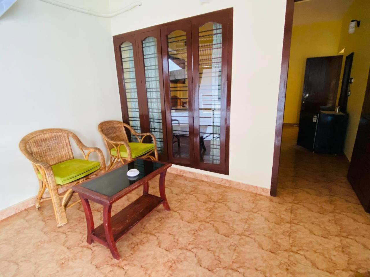 Karma Beach Resort Kovalam Ruang foto
