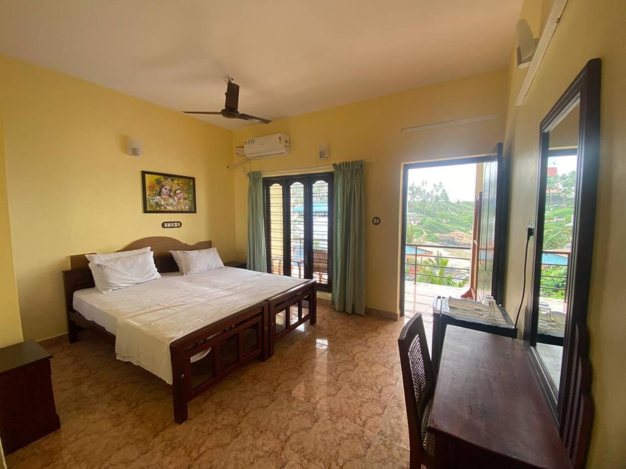 Karma Beach Resort Kovalam Ruang foto